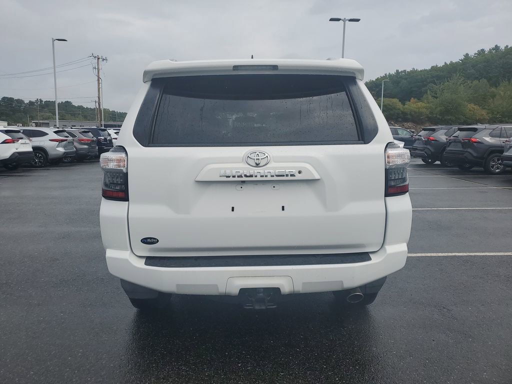 2018 Toyota 4Runner SR5 Premium photo 4