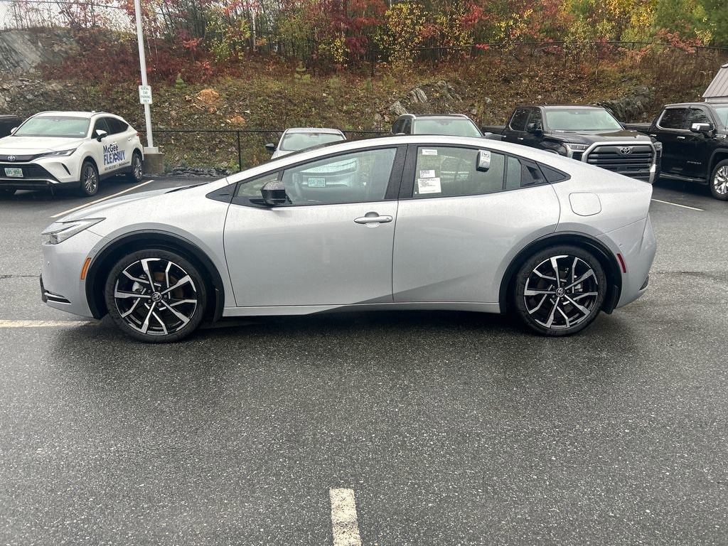 New 2026 Toyota Prius Plug-in Hybrid XSE Premium PLUG-IN HYBRID