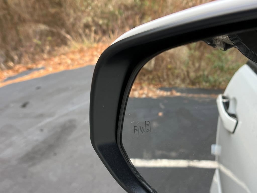 2026 Toyota Tacoma SR5 - Photo 25