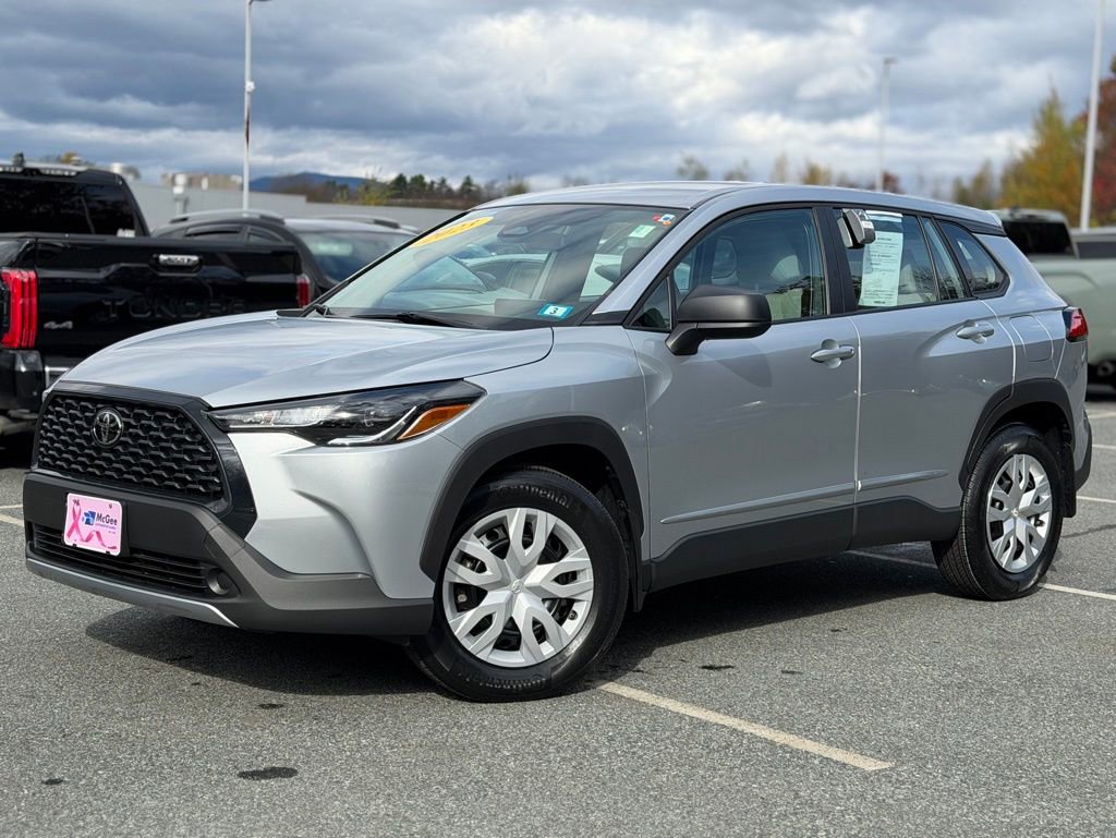 2023 Toyota Corolla Cross SUV  2023 Toyota Corolla Cross SUV