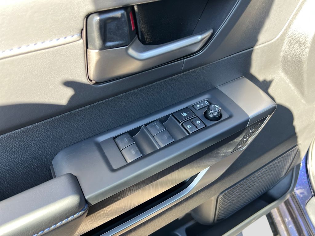 2026 Toyota Tundra Platinum - Photo 11