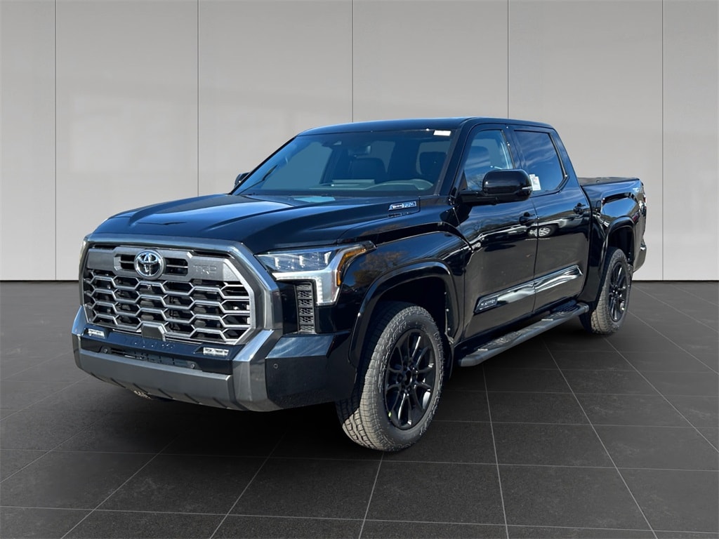 2026 Toyota Tundra Platinum's photo