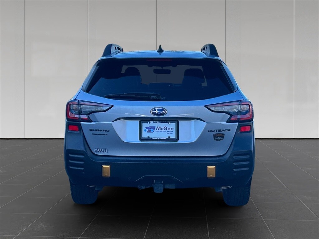 2022 Subaru Outback Wilderness photo 3