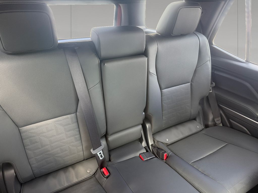 2026 Toyota 4Runner TRD Off-Road Premium - Photo 18