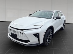 2025 Toyota Crown Signia Limited LIMITED