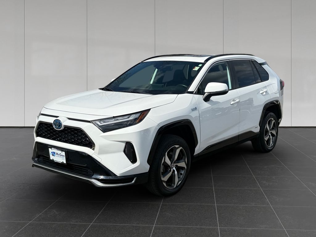 2023 Toyota RAV4 SE