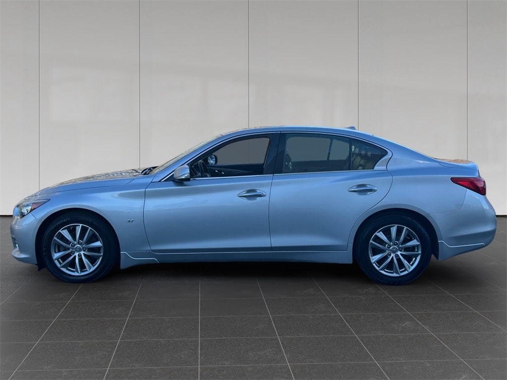 Used 2014 INFINITI Q50 Base with VIN JN1BV7AR7EM700200 for sale in Putnam, CT