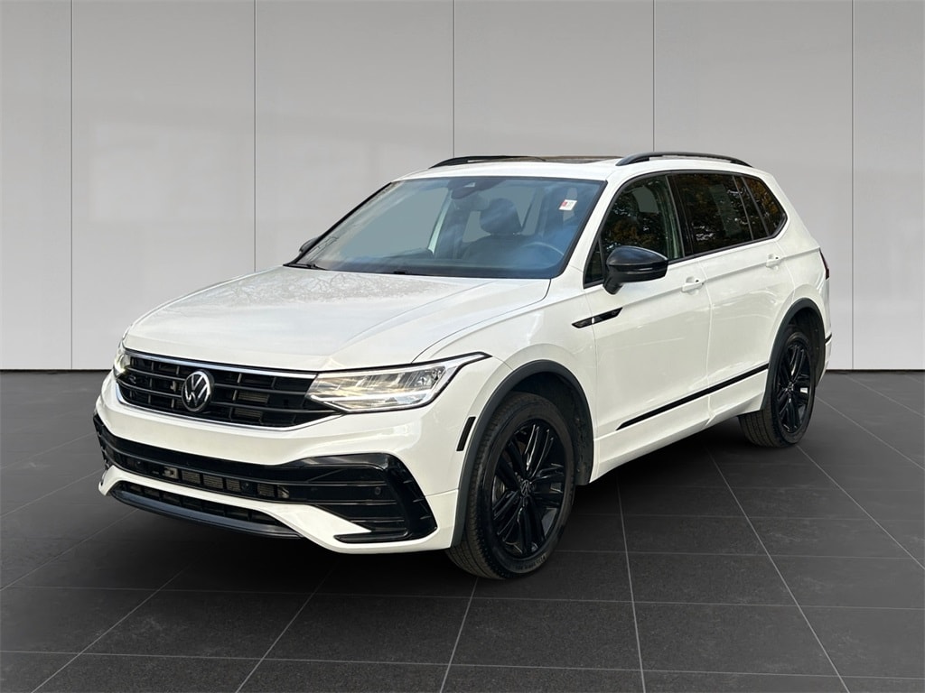 2022 Volkswagen Tiguan SE R-LINE BLACK