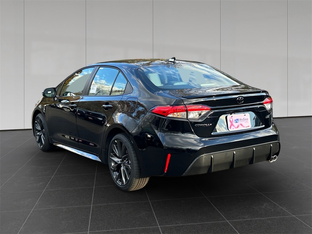 New 2026 Toyota Corolla SE SE