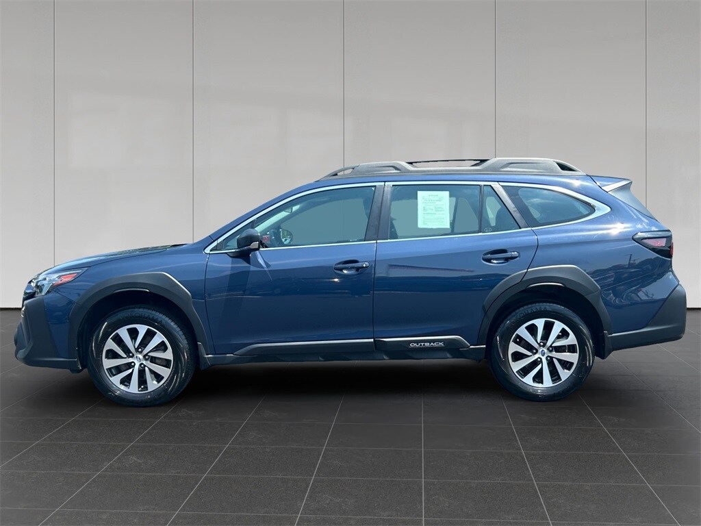 2023 Subaru Outback Base photo 2