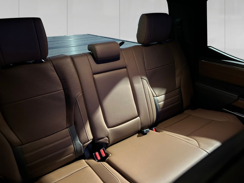 2026 Toyota Tundra 1794 Edition - Photo 18