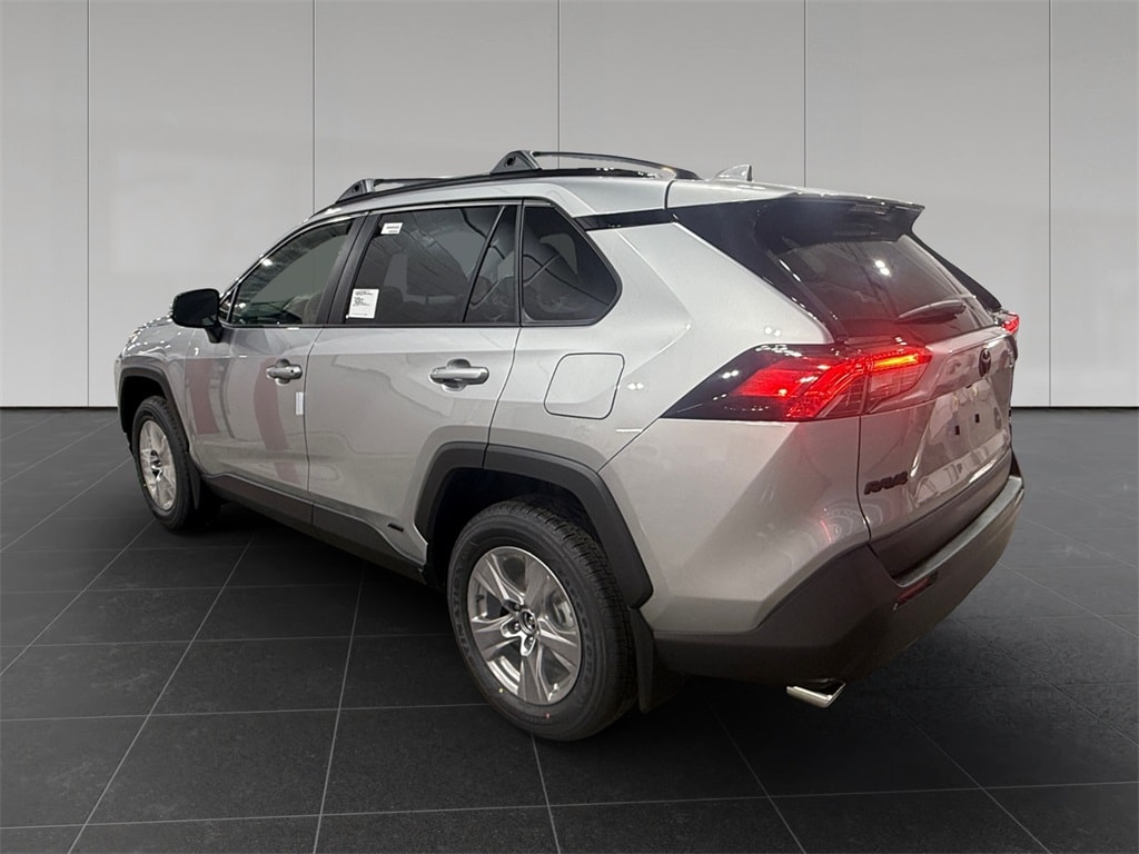 New 2025 Toyota RAV4 Hybrid XLE XLE AWD SUV