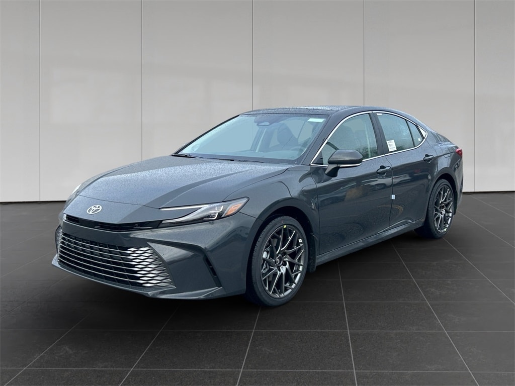 2026 Toyota Camry XLE's photo