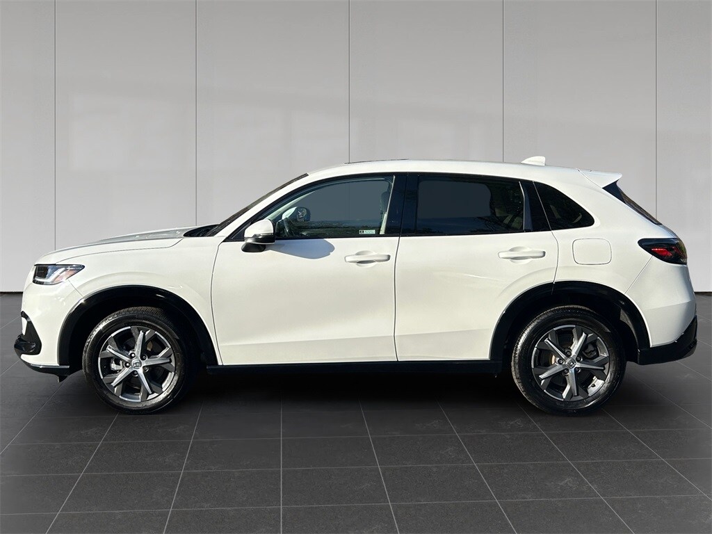 2024 Honda HR-V EX-L photo 2