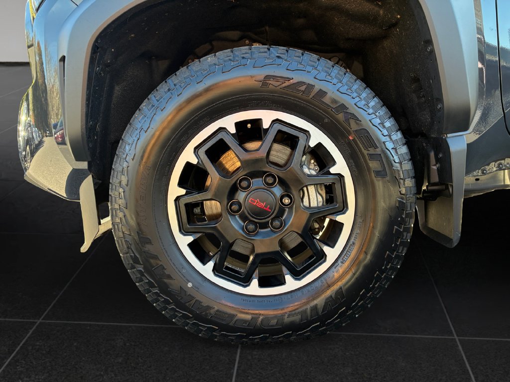 2026 Toyota Tacoma TRD Off Road - Photo 10