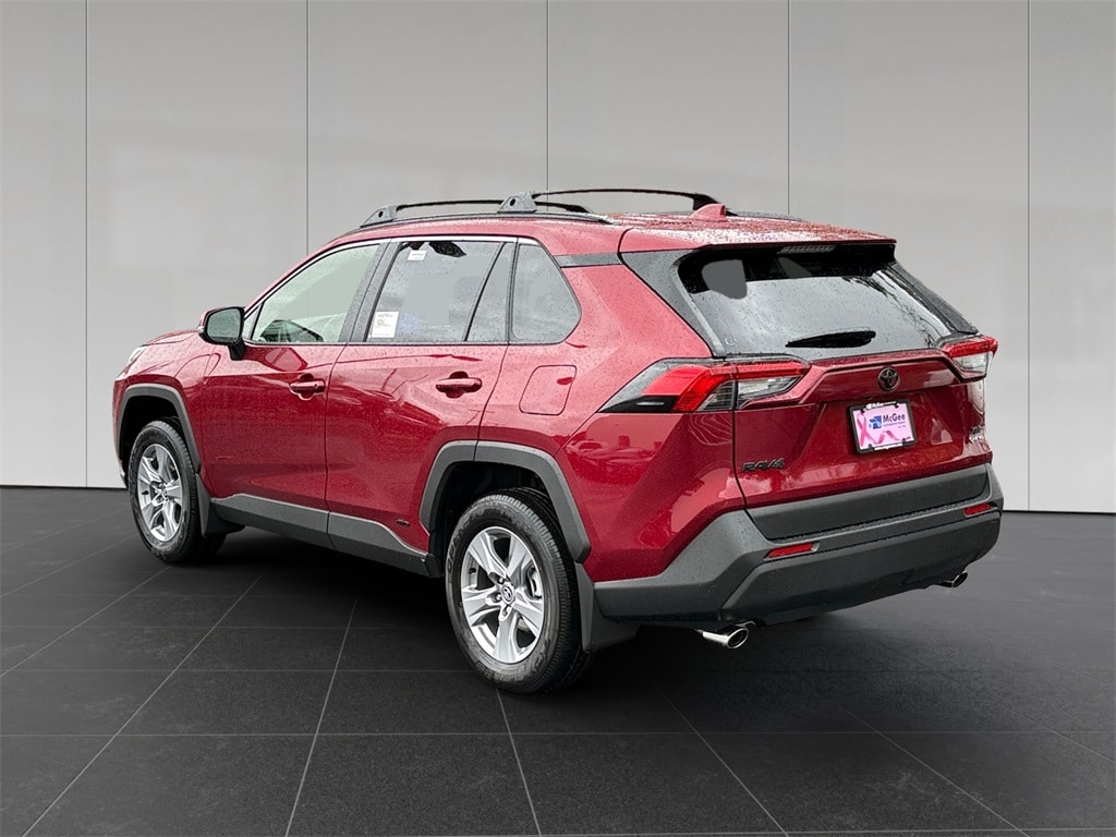 New 2025 Toyota RAV4 Hybrid XLE XLE AWD SUV