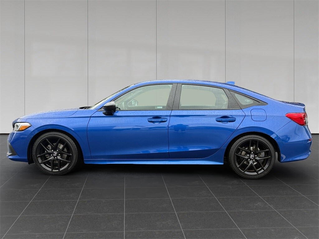 2024 Honda Civic Sport photo 2