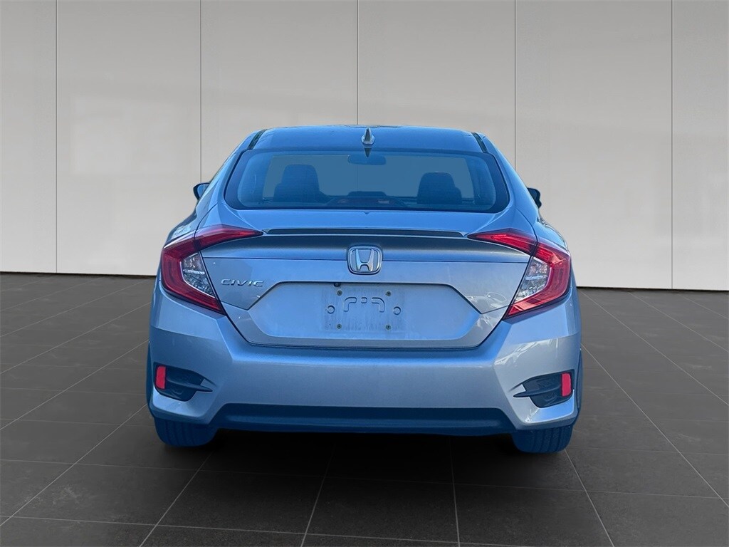 2016 Honda Civic EX-T photo 4