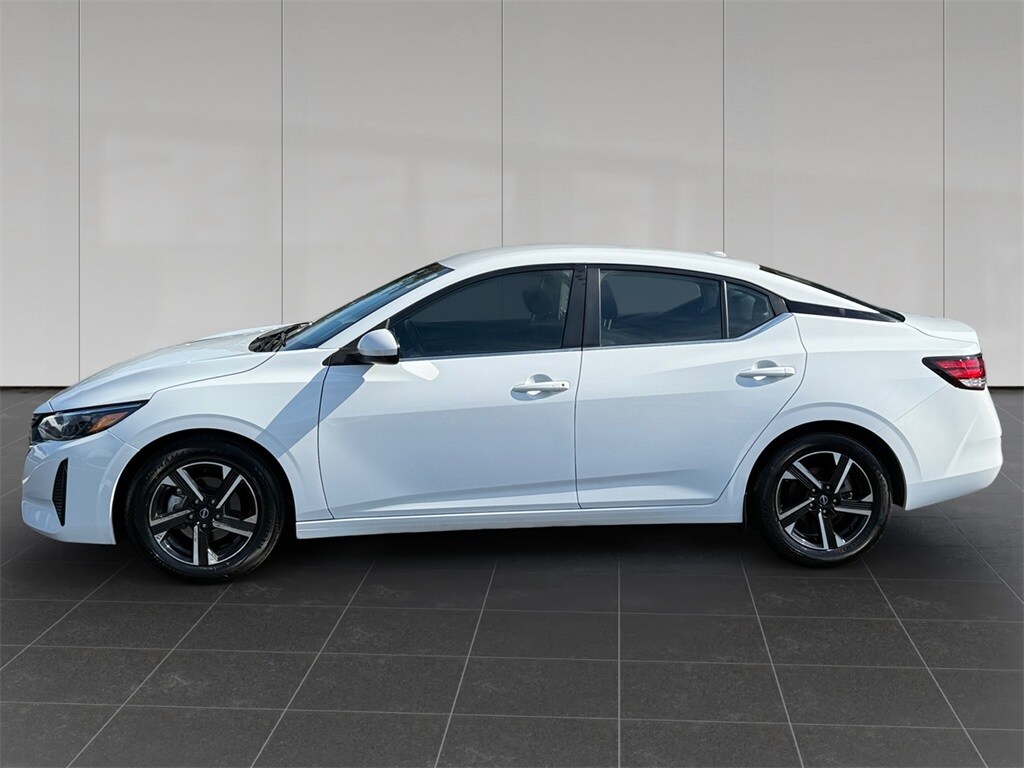 2024 Nissan Sentra SV photo 2