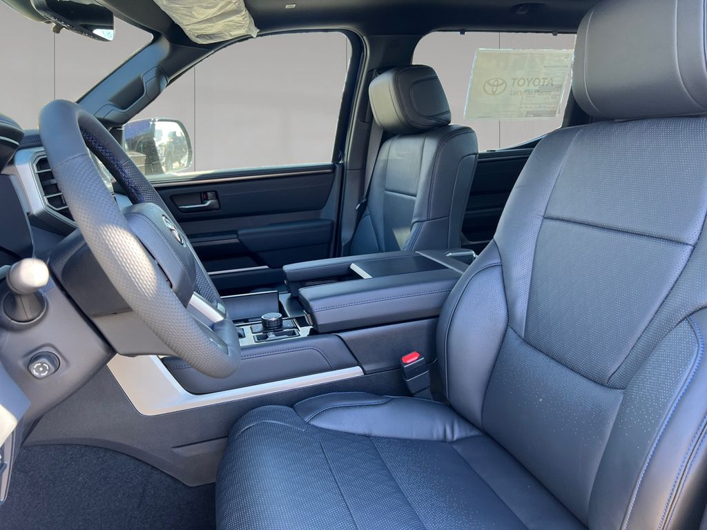 2026 Toyota Tundra Platinum - Photo 10