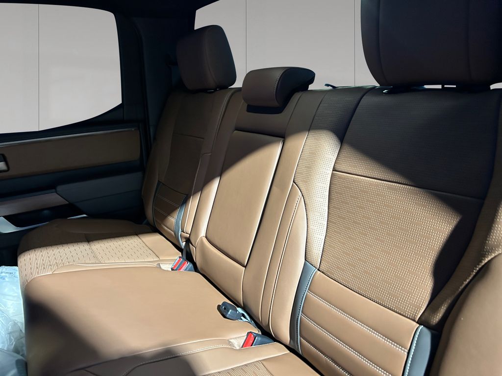 2026 Toyota Tundra 1794 Edition - Photo 16