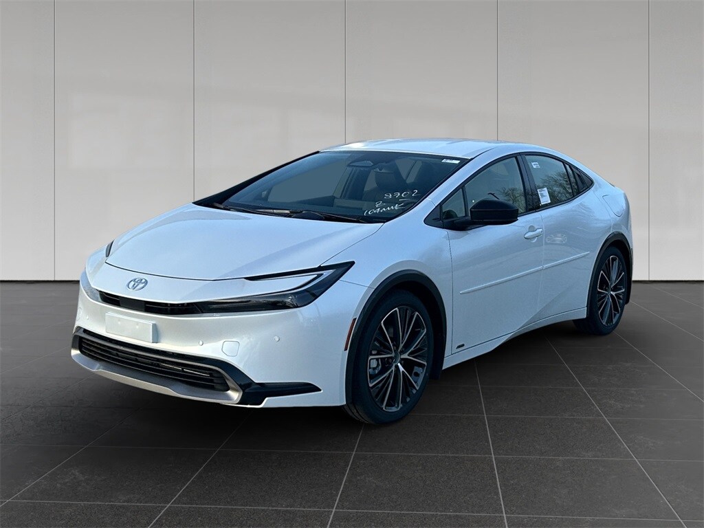 New 2026 Toyota Prius XLE AWD XLE AWD