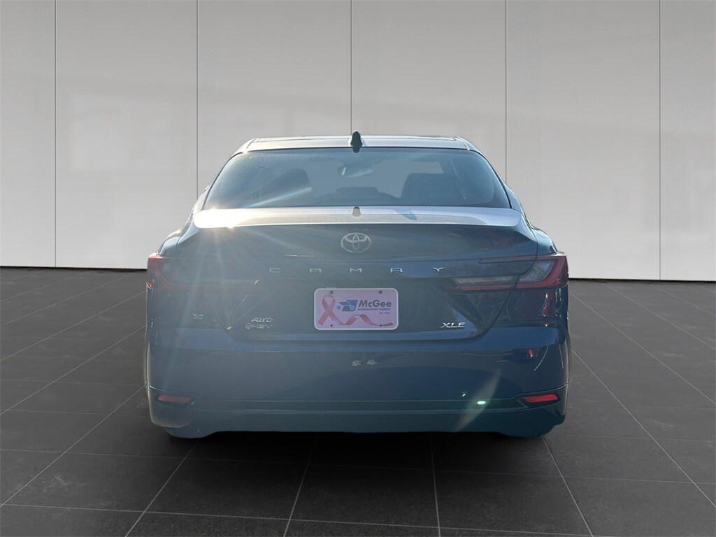 2026 Toyota Camry XLE photo 4