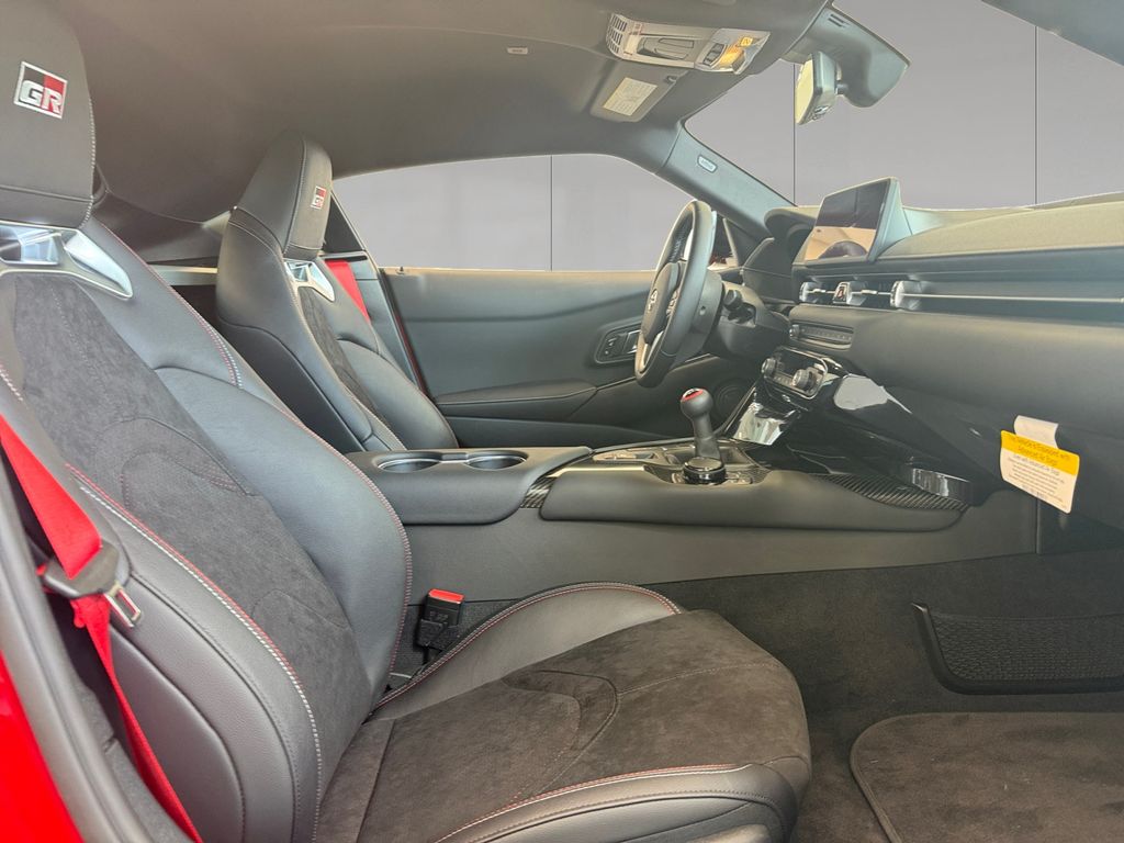 2026 Toyota Supra MKV Final Edition - Photo 15