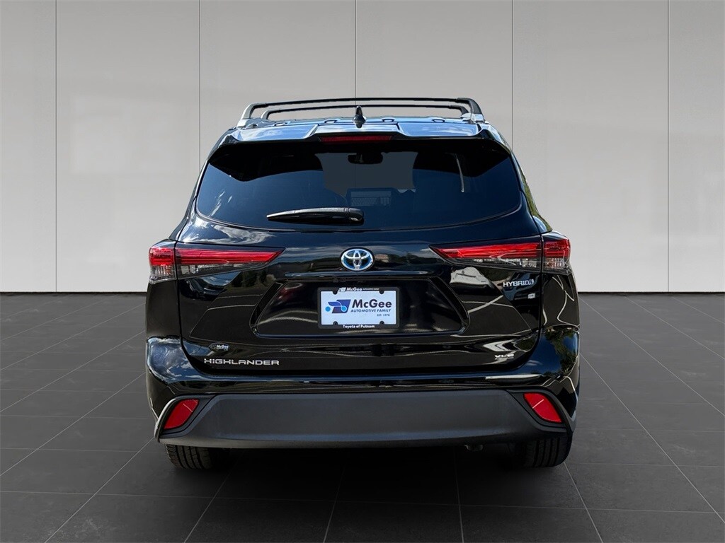 2023 Toyota Highlander Hybrid XLE photo 4