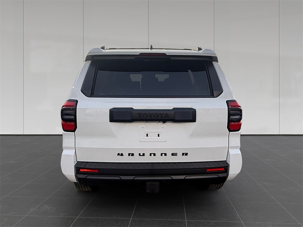 New 2025 Toyota 4Runner SR5 4WD SR5