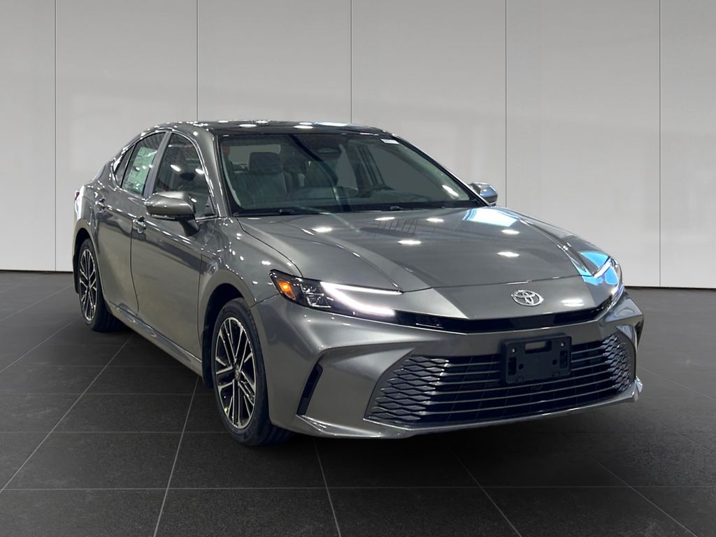 2026 Toyota Camry XLE - Photo 7