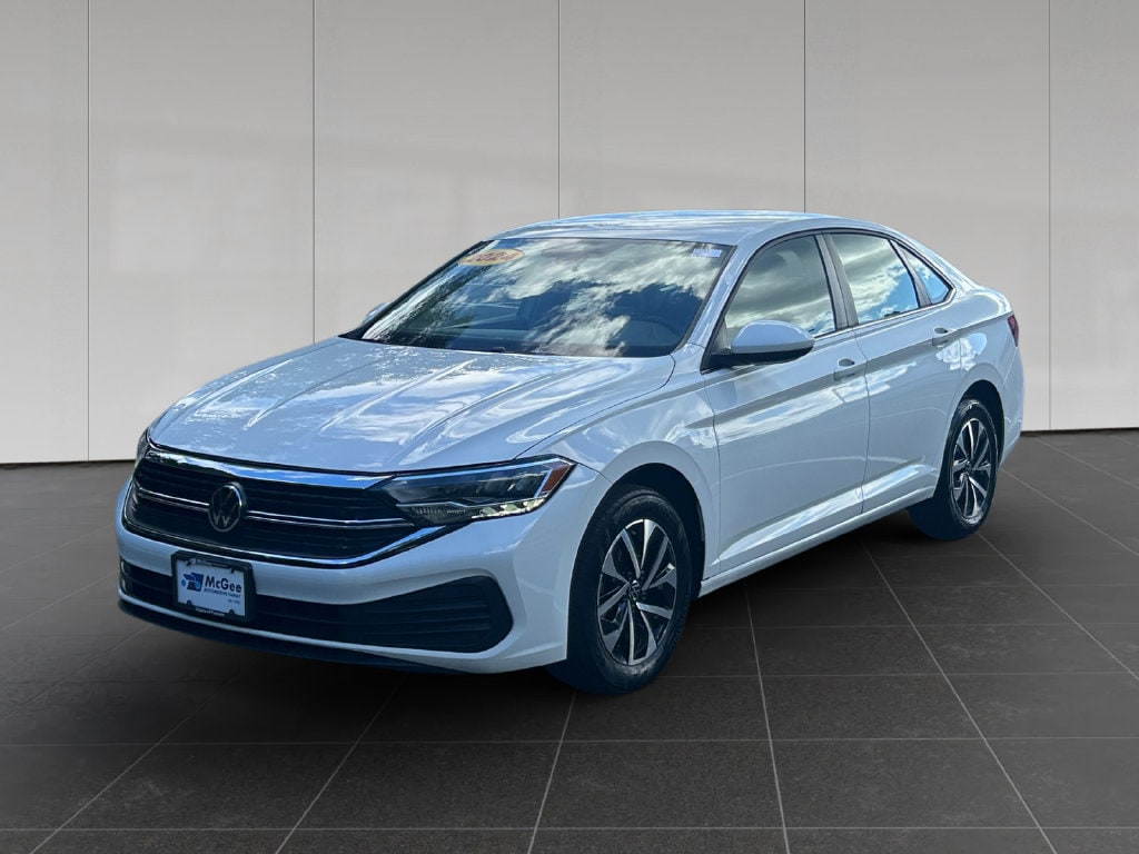 Used 2024 Volkswagen Jetta S with VIN 3VW5M7BU4RM084513 for sale in Putnam, CT