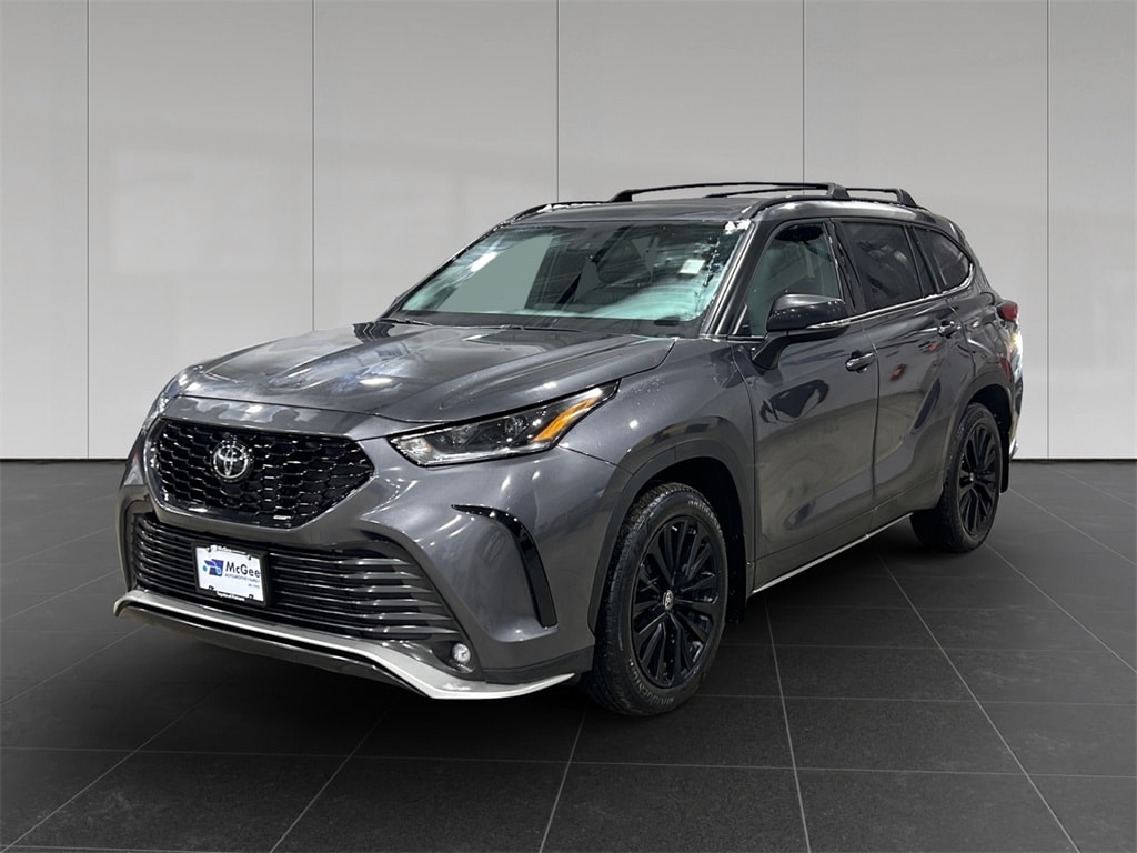 2023 Toyota Highlander XSE's photo