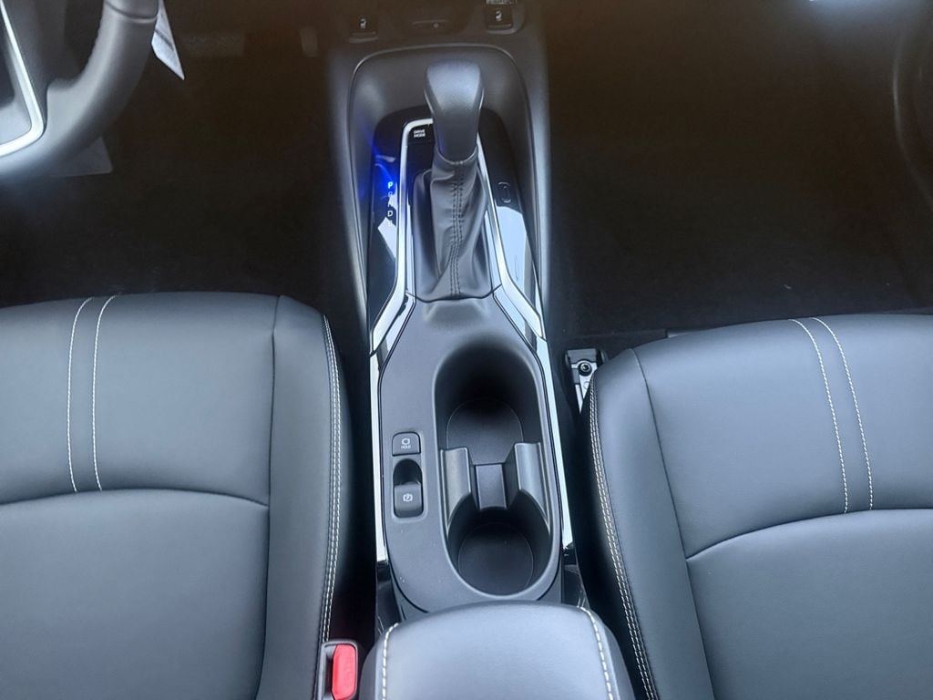 2026 Toyota Corolla XLE - Photo 15
