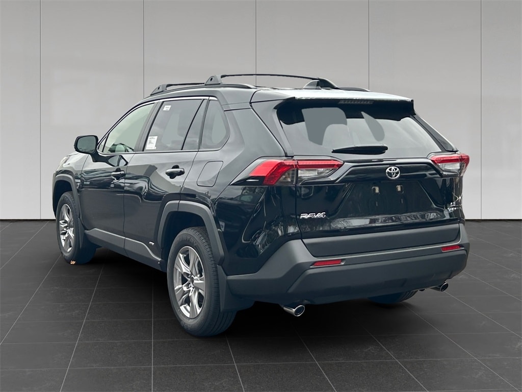 New 2025 Toyota RAV4 Hybrid LE LE AWD SUV