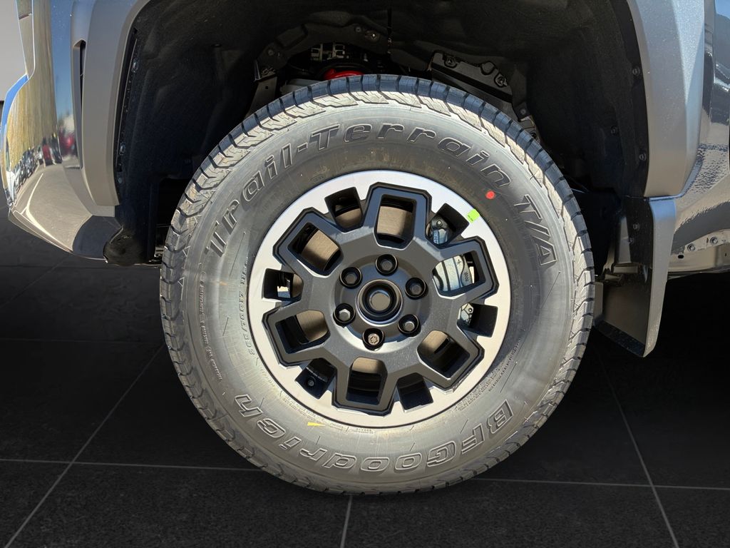 2026 Toyota Tacoma TRD Off Road - Photo 9