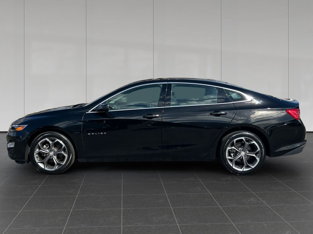 Used 2024 Chevrolet Malibu 1LT with VIN 1G1ZD5ST7RF123085 for sale in Putnam, CT