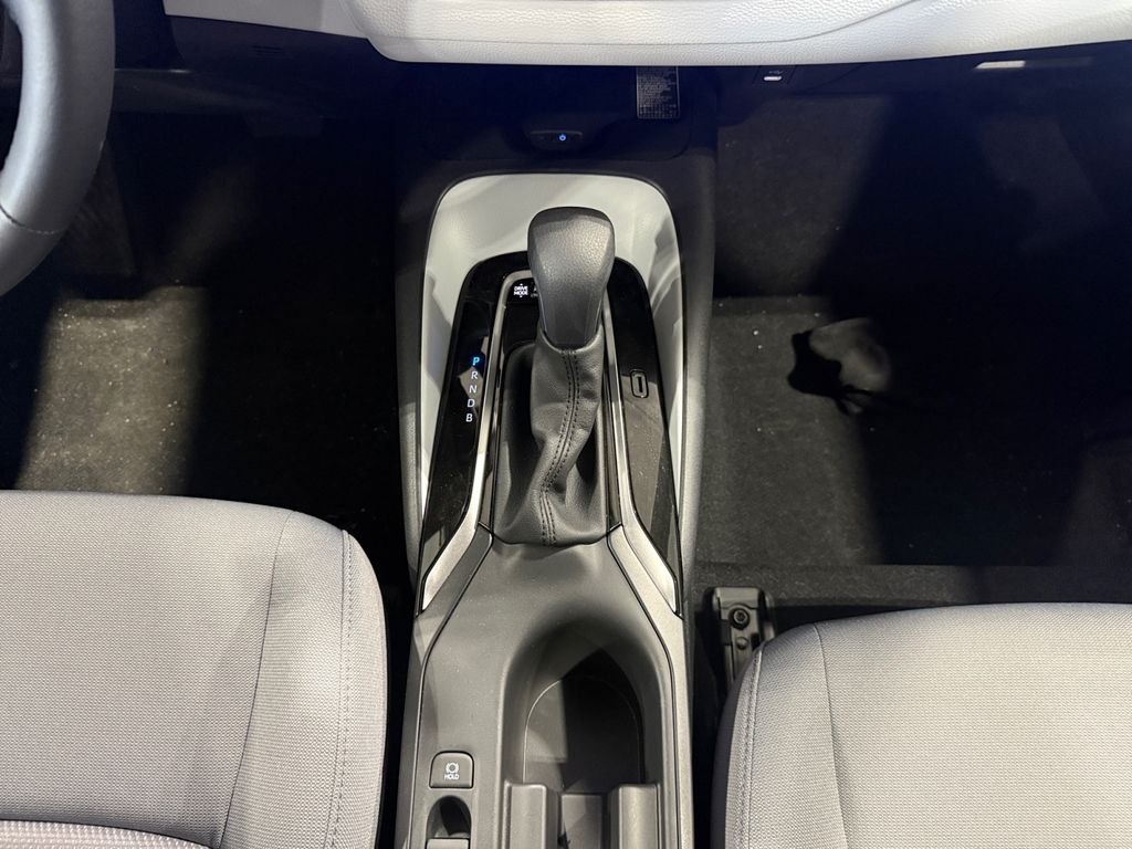 2026 Toyota Corolla SE - Photo 15