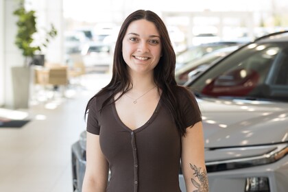 Staff member Mackenzie D from ID_2ced961f12d7