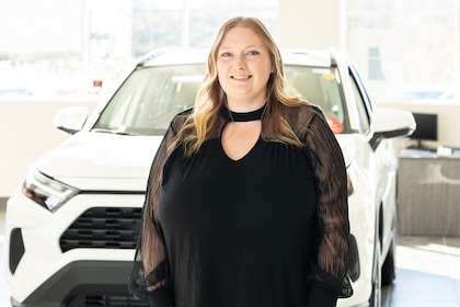 Staff member Samantha A from ID_2ced961f12d7