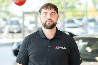 Staff member Thomas F from ID_2ced961f12d7