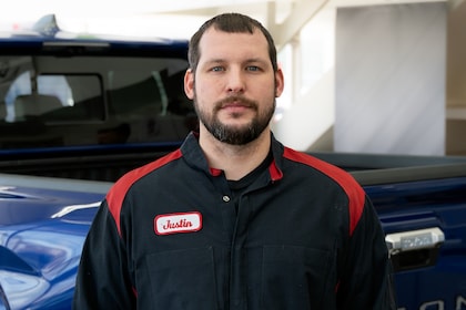 Staff member Justin from ID_2ced961f12d7