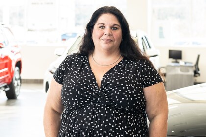 Staff member Jessica F from ID_2ced961f12d7