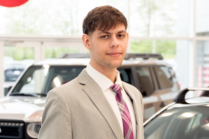 Staff member Patrick K from ID_2ced961f12d7