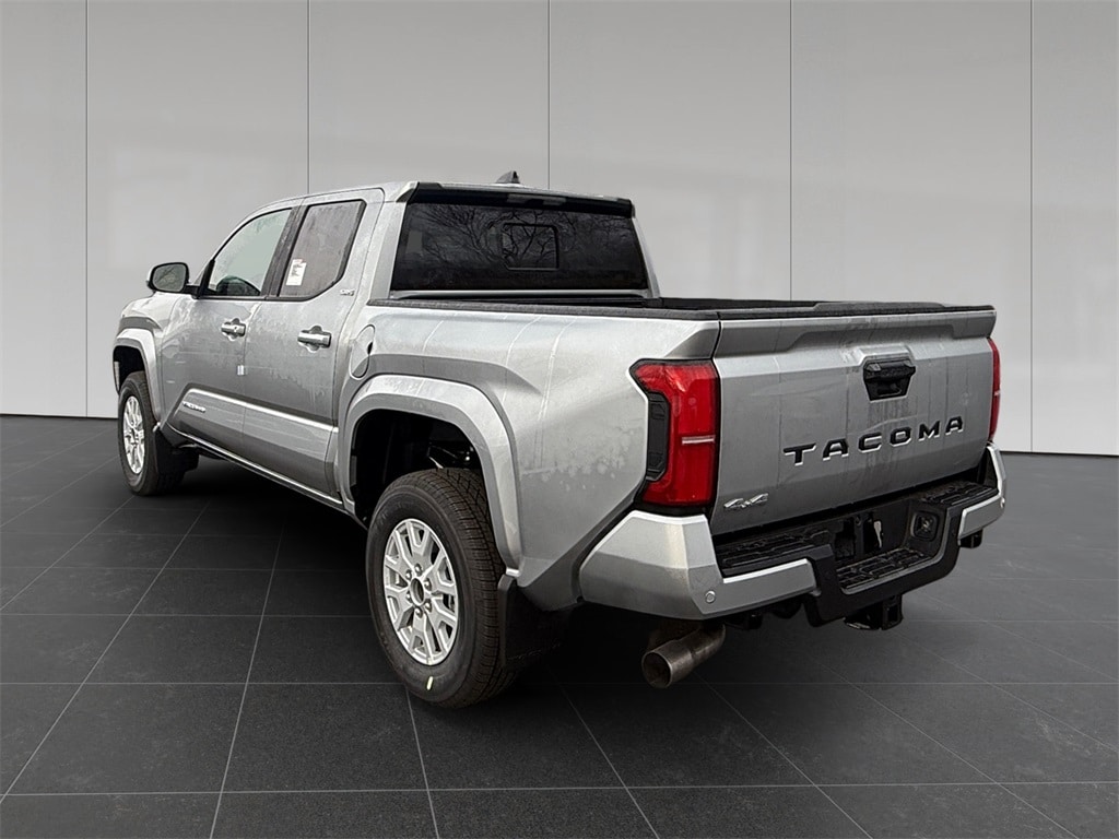 New 2025 Toyota Tacoma SR5 4X4 DOUBLE CAB