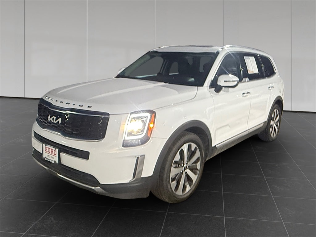 2022 Kia Telluride S's photo