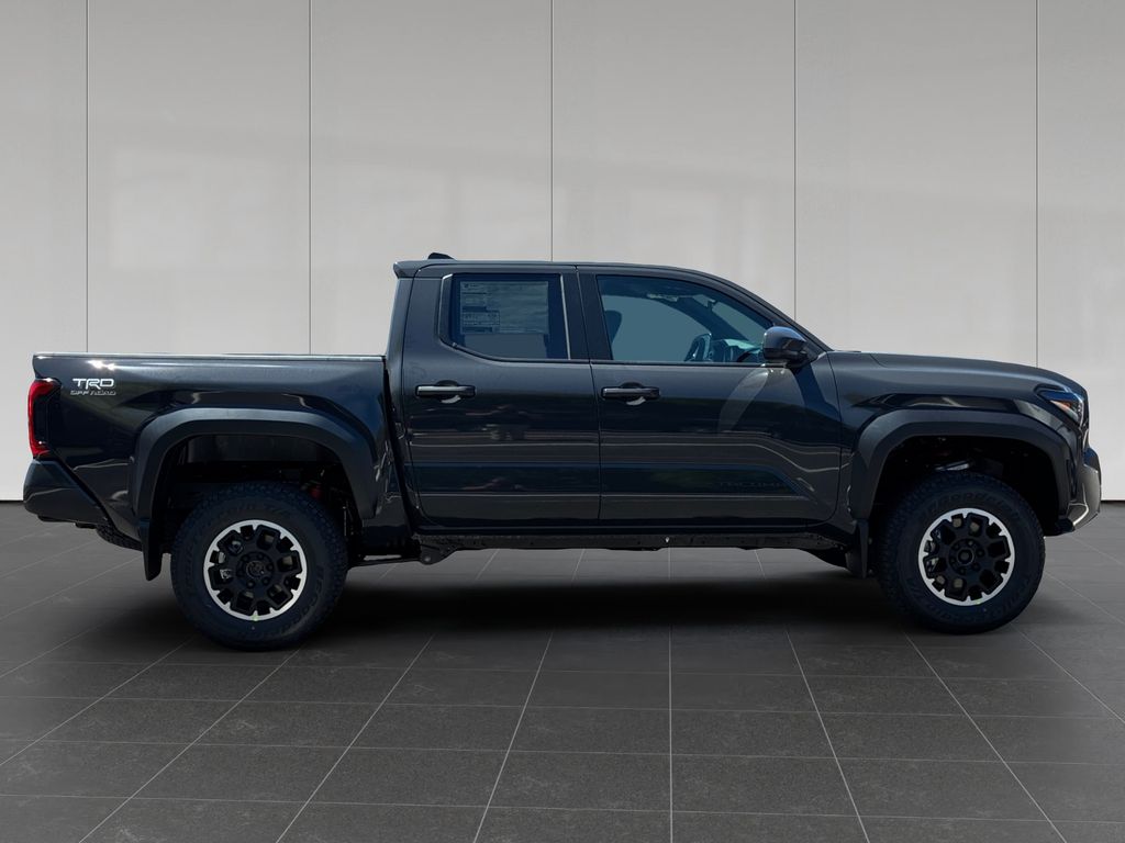 2026 Toyota Tacoma TRD Off Road - Photo 6