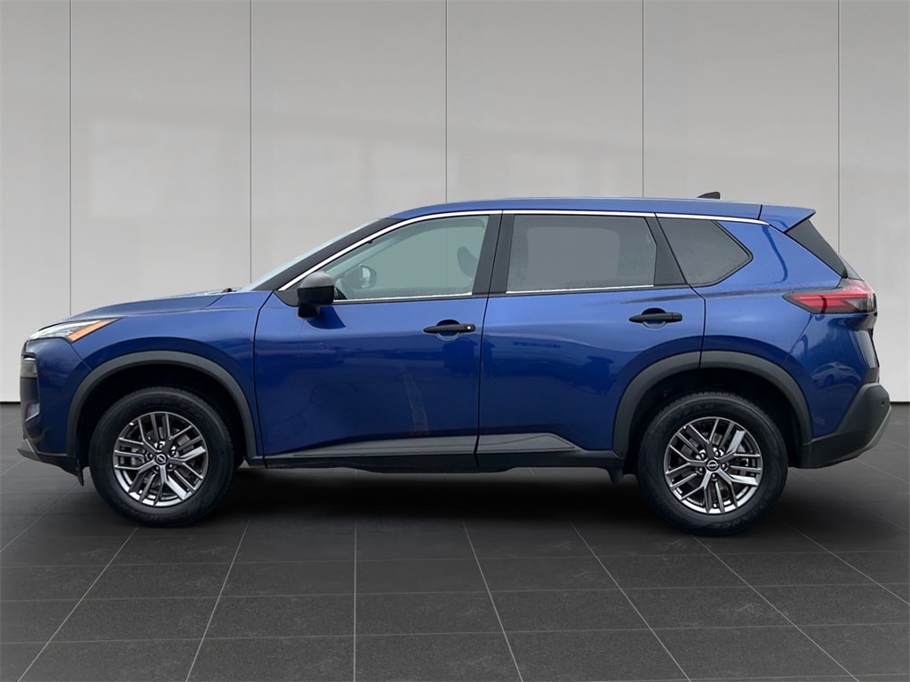 Used 2023 Nissan Rogue S with VIN 5N1BT3AB3PC821437 for sale in Putnam, CT