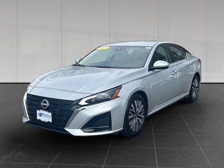 2023 Nissan Altima 2.5 SV Sedan