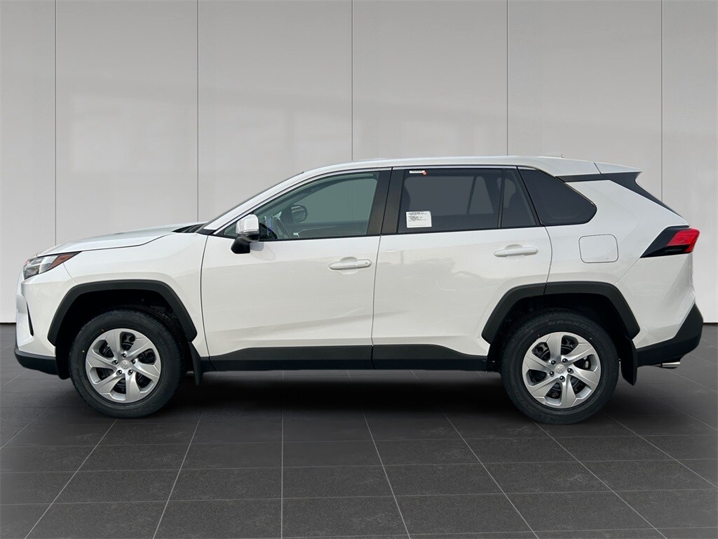 2025 Toyota RAV4 LE photo 2
